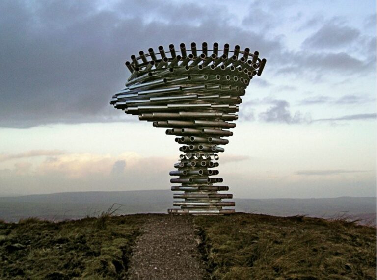 Ultimate Guide To The Singing Ringing Tree In Burnley 🎵 The Walking