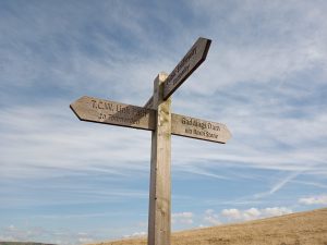 Gaddings Dam Signpost