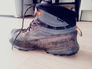 How to clean your walking boots