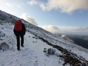 What to wear hiking in cold weather, Ben Nevis, Snow, Winter